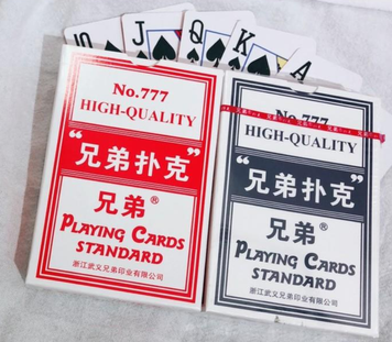 Игральные карты "兄弟扑克" (Братья Покер) No. 777 🃏 D576 D576 фото