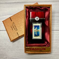 Запальничка в подарунковій коробці Король ♠️ (Турбо полум'я, миготлива, музична) FASHION №1747-3 1747-3 фото