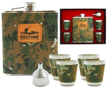 Подарочный набор "Охотник" фляга (540мл), 4 рюмки, лейка (Пиксель) D375 D375-мисливець фото