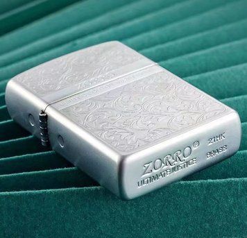 Зажигалка бензиновая 'ZORRO Limited Edition' узоры HL-354 HL-354 фото