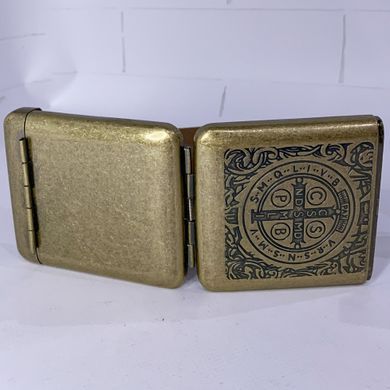 Металевий портсигар із хрестом Святого Бенедикта HL-759-1  HL-759-1  фото