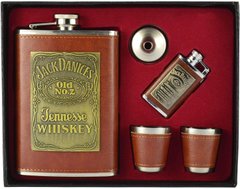 Подарочный набор 5 в 1 фляга с набойкой 'Jack Daniels' (обтянута кожей), 2 рюмки, лейка, зажигалка D409 D409 фото