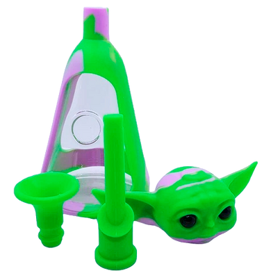 Гібридний скляно-силіконовий бонг &laquo;Baby Yoda / Grogu&raquo; (18 см) K-47 K-47 фото