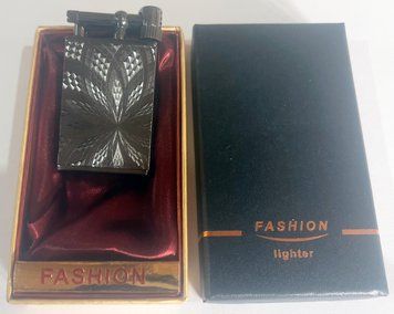 Запальничка в подарунковій коробці Promise (Звичайне полум'я) BN107-BC13 BN107-BC13 фото