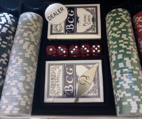 🎲 Покерний набір в алюмінієвому кейсі на 300 фішок номіналом (39х21х8см ) 300N 300N фото
